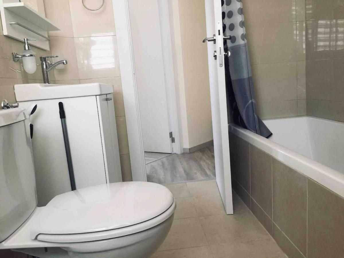 2 Bdr Nitza Appartment With Balkony Netanya Eksteriør bilde